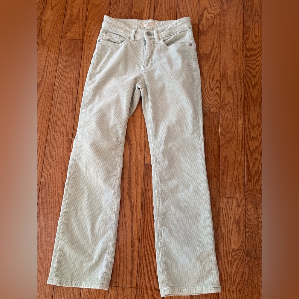 Anthropologie Pilcro 25 The Icon Mid-Rise Corduroy Chop Pocket Flare Jeans Green